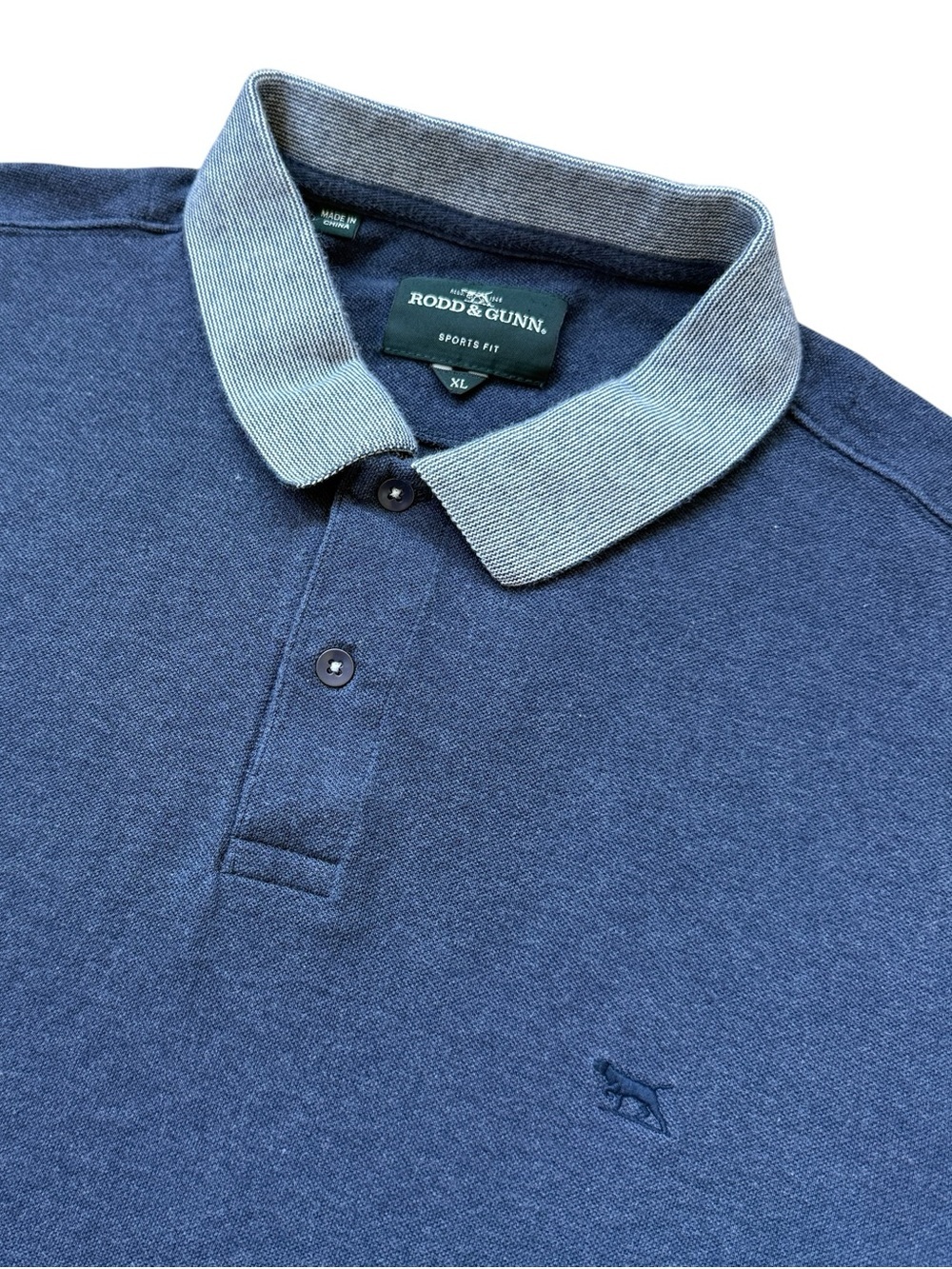 Rodd & Gunn Sports Fit Polo Shirt XL Navy Blue Contrast Collar Quiet Luxury Golf
